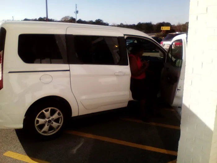 Hertz Car Rental - Columbia - Piney Grove Hle Picture 4