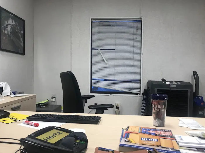 Hertz Car Rental - Chattanooga Tn - Lee Highway Picture 4