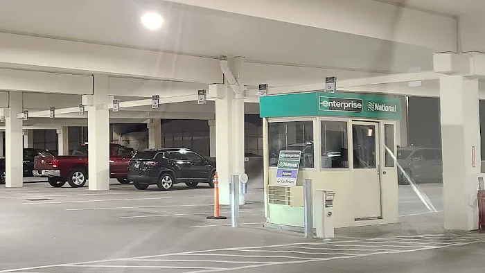 Enterprise Rent-A-Car Picture 1