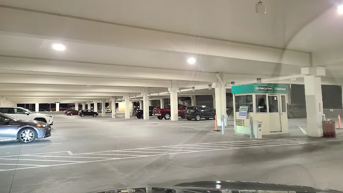 Enterprise Rent-A-Car Picture 7