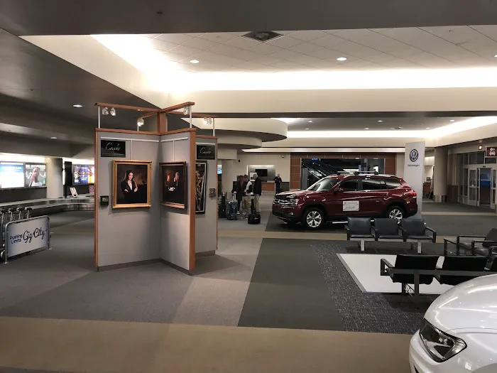 Avis Car Rental Picture 4