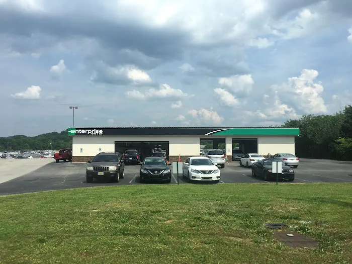 Enterprise Rent-A-Car Picture 1