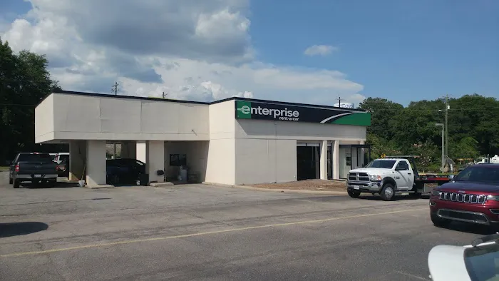 Enterprise Rent-A-Car Picture 9