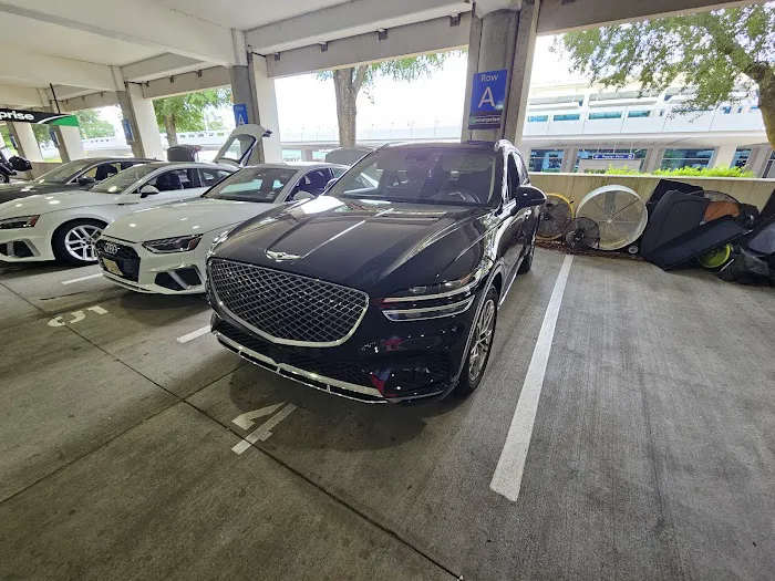 Enterprise Rent-A-Car Picture 2