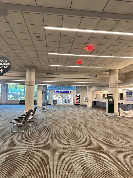 Dollar Car Rental - Columbia Metropolitan Airport Picture 3