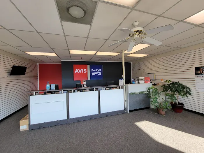 Avis Car Rental Picture 1