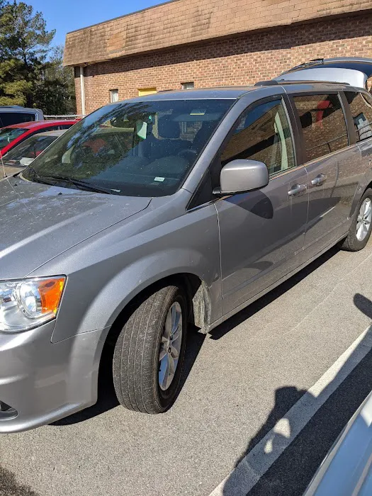 Enterprise Rent-A-Car Picture 5