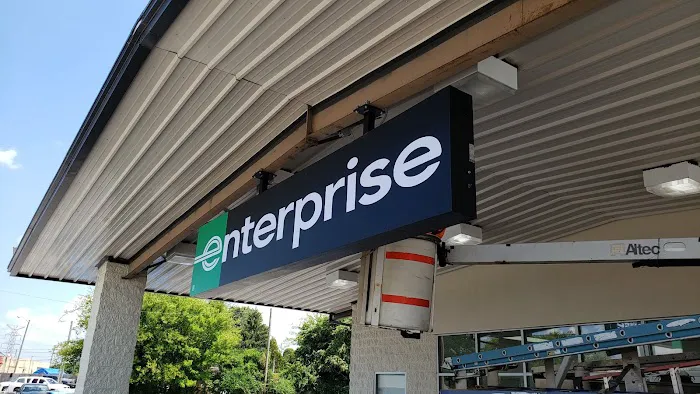 Enterprise Rent-A-Car Picture 6