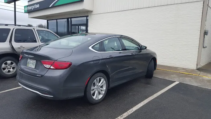 Enterprise Rent-A-Car Picture 9