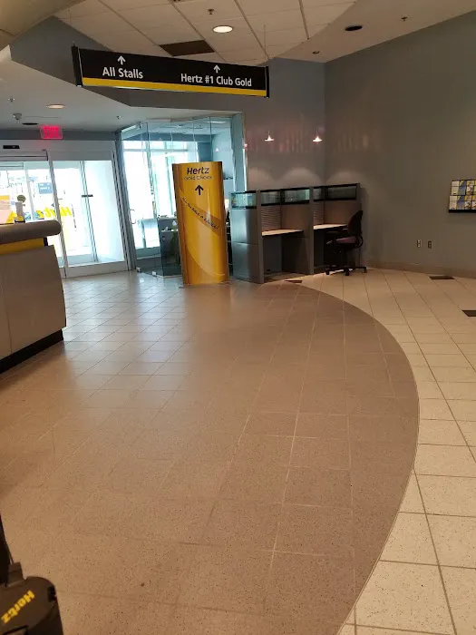 Hertz Car Rental - Kansas City - Kansas City International Airport (MCI) Picture 8