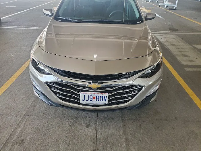 Hertz Car Rental - Kansas City - Kansas City International Airport (MCI) Picture 1