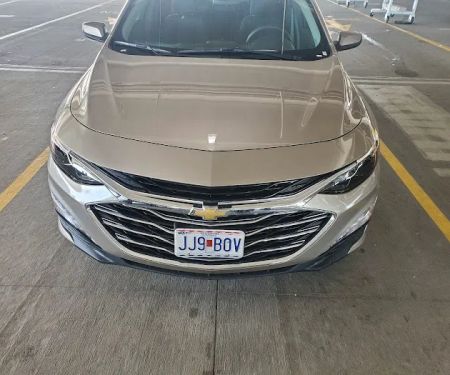 Hertz Car Rental - Kansas City - Kansas City International Airport (MCI)
