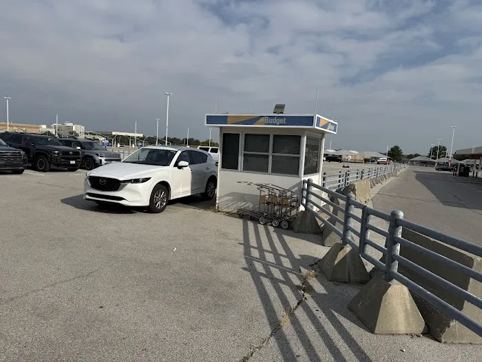 Budget Car Rental Picture 7