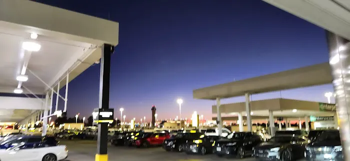 Dollar Car Rental - Kansas City International Airport Picture 7