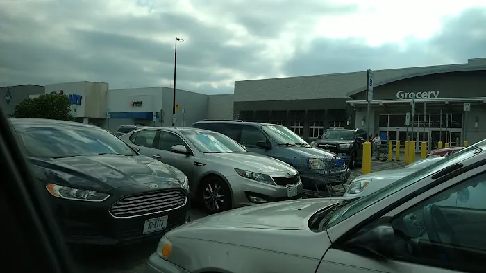 MCI Rent a Car Center & Cityp Picture 1