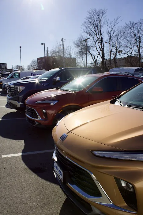 Kingdom Car Rental | Midtown Picture 2