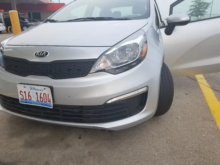 Avis Car Rental Picture 2