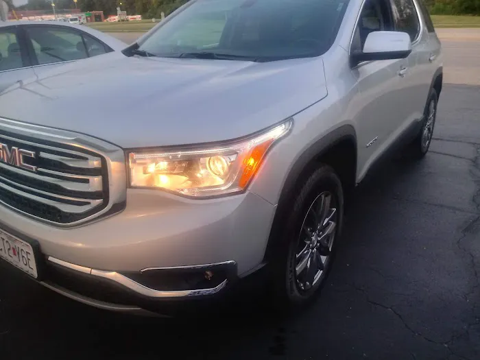 Avis Car Rental Picture 5