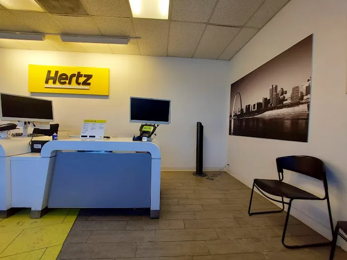 Hertz Car Rental - Independence - South Noland Road Picture 7