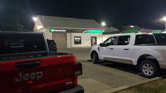 Enterprise Rent-A-Car Picture 3