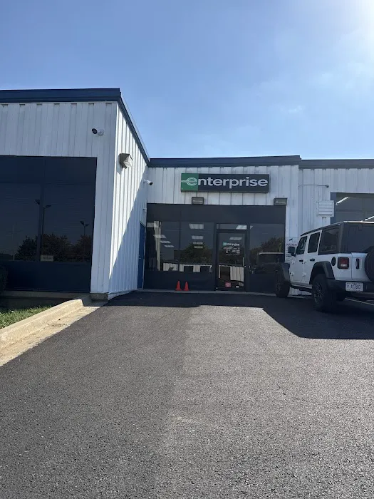 Enterprise Rent-A-Car Picture 3