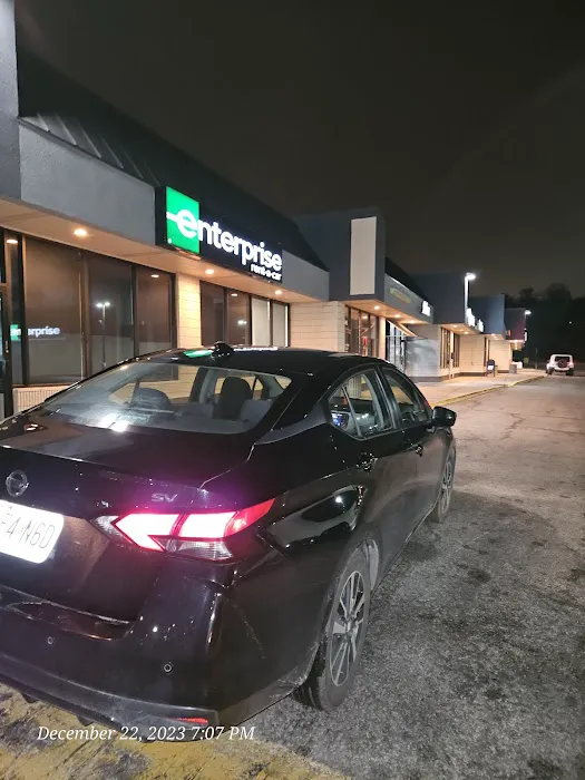 Enterprise Rent-A-Car Picture 3