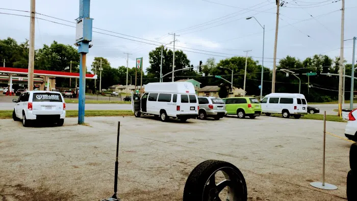 A-1 Care Transport Picture 3