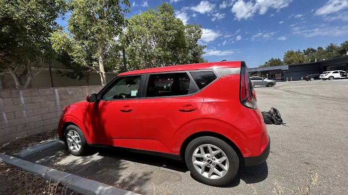 Avis Car Rental Picture 6