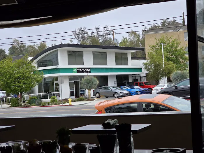 Enterprise Rent-A-Car Picture 7