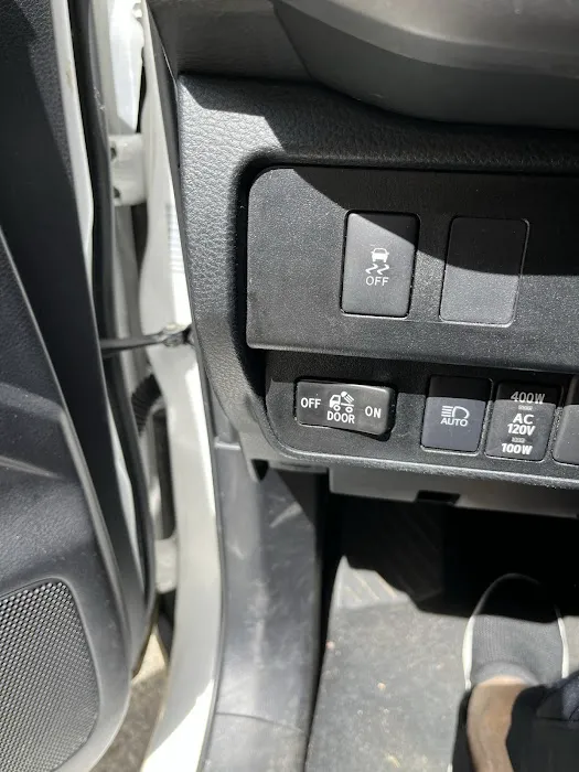 Avis Car Rental Picture 5