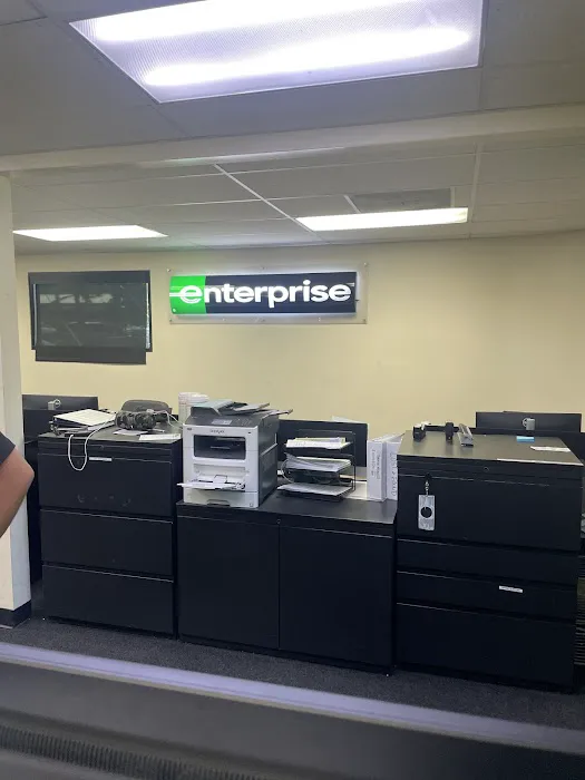 Enterprise Rent-A-Car Picture 2