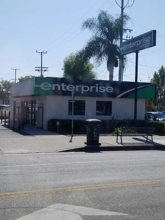 Enterprise Rent-A-Car Picture 3