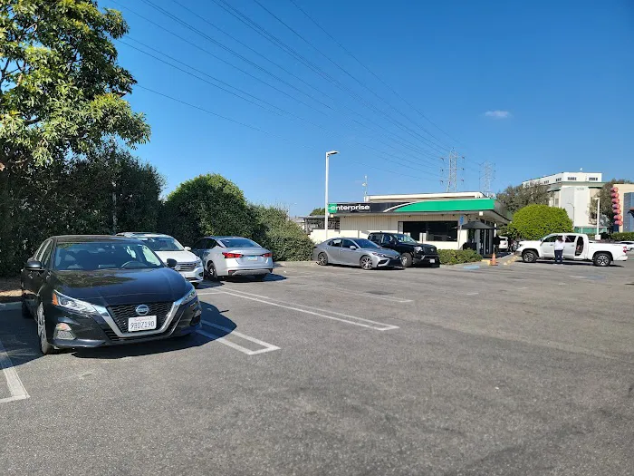 Enterprise Rent-A-Car Picture 5