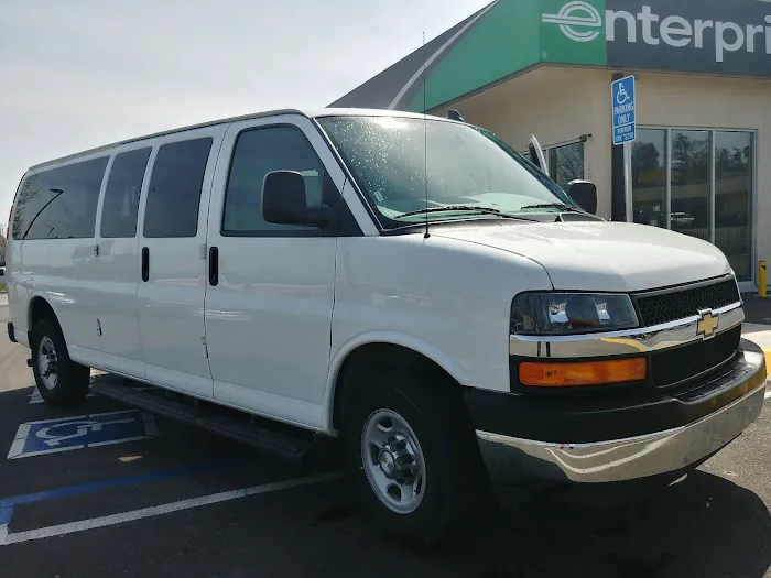 Enterprise Rent-A-Car Picture 3