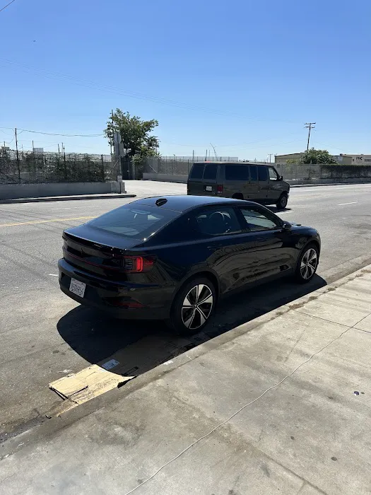 Hertz Car Rental - Reseda - Reseda Boulevard Picture 3