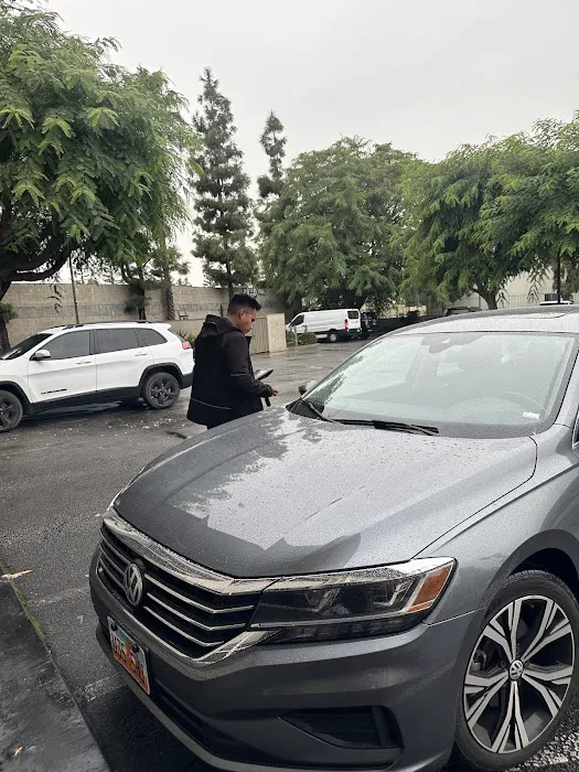 Enterprise Rent-A-Car Picture 1