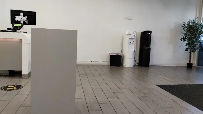 Hertz Car Rental - Northridge - Devonshire Boulevard Picture 8