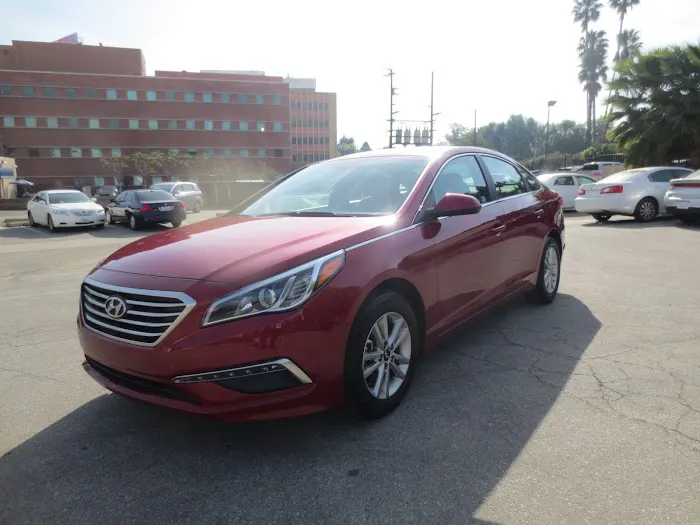 Car Rentals Picture 6