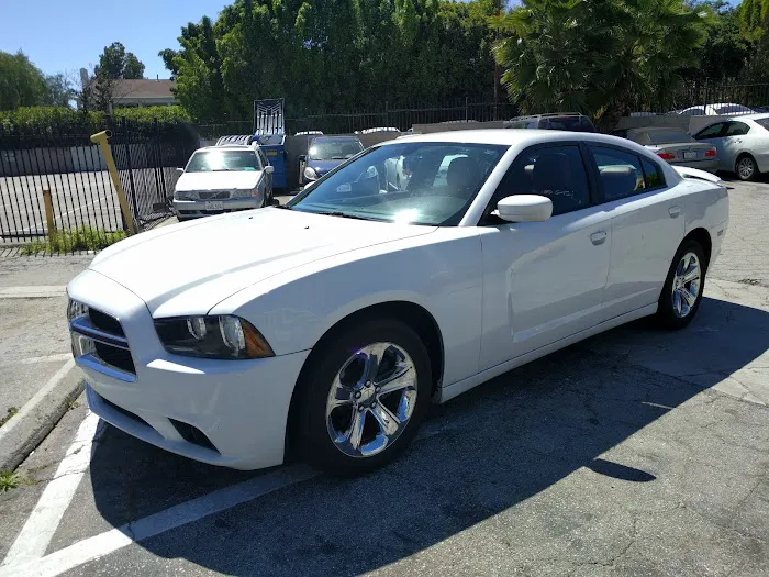Car Rentals Picture 2