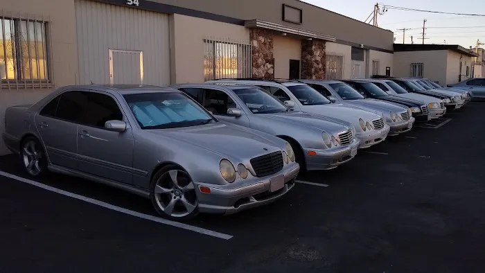Rent-A-Benz Picture 3