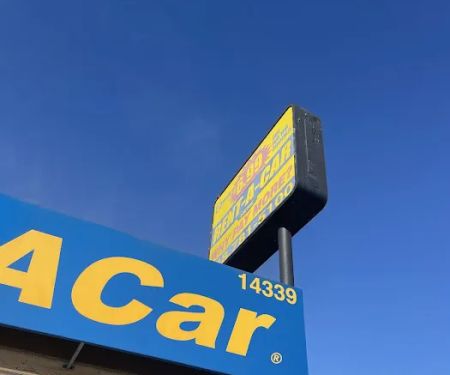 699 Rent-A-Car