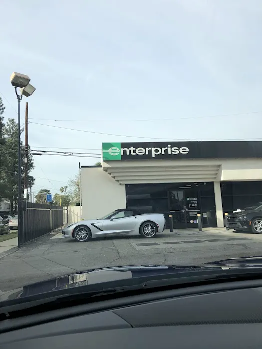 Enterprise Rent-A-Car Picture 2