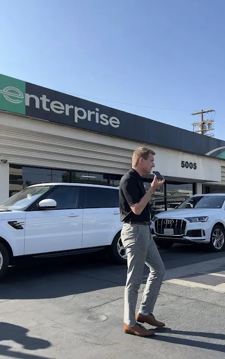 Enterprise Rent-A-Car Picture 7