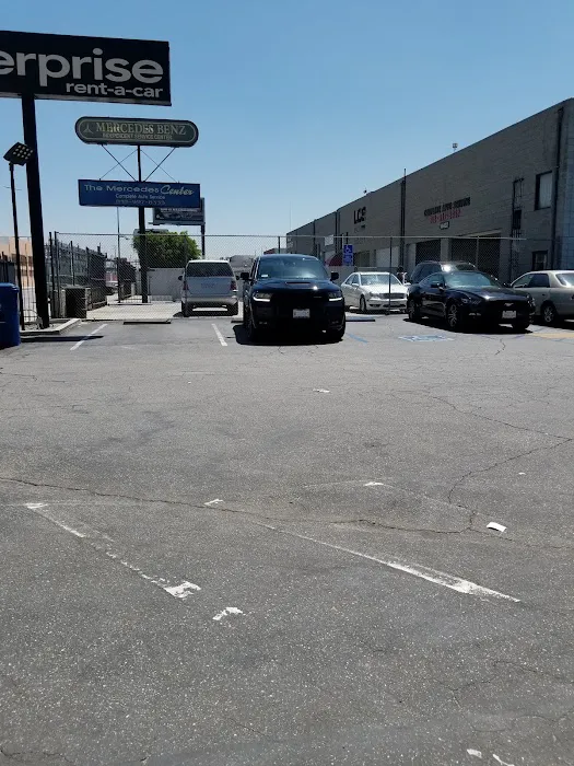 Enterprise Rent-A-Car Picture 7