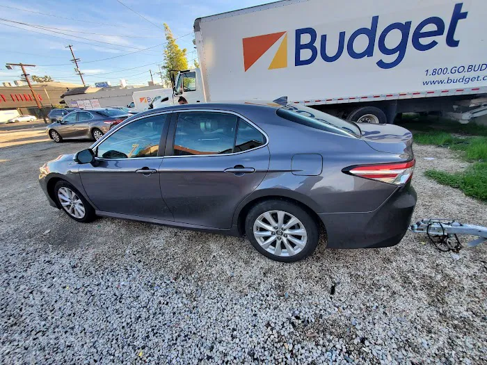 Avis Car Rental Picture 8
