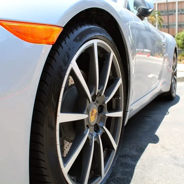 Midway Car Rental Burbank Picture 1