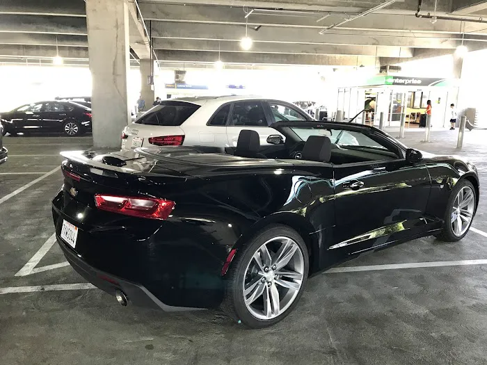 Avis Car Rental Picture 10