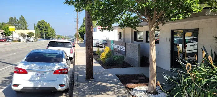 Enterprise Rent-A-Car Picture 4