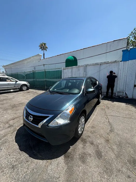 Discount Car Rental -Burbank * Picture 2
