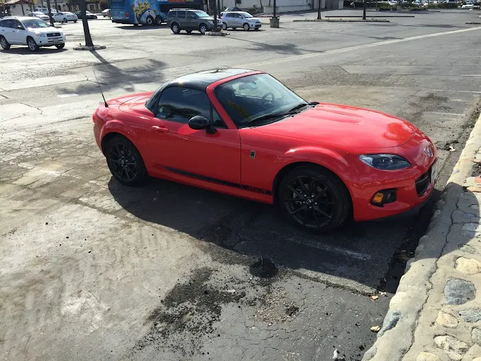 Avis Car Rental Picture 6